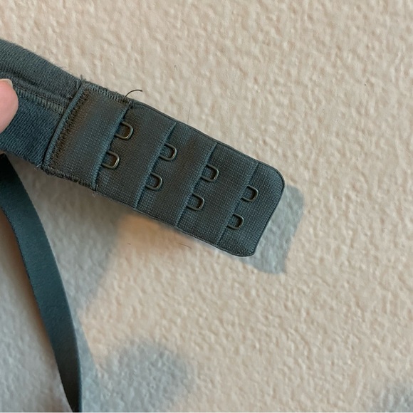 Skims Cotton Triangle Bralette Size Large in grey - Picture 3 of 4